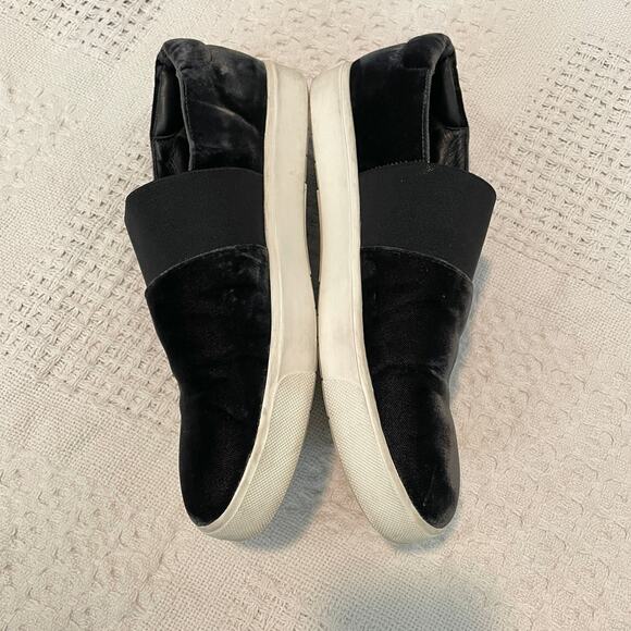 VINCE black velvet stretch slip on sneaker flats size 9 SHELF 5022 - Picture 8 of 9